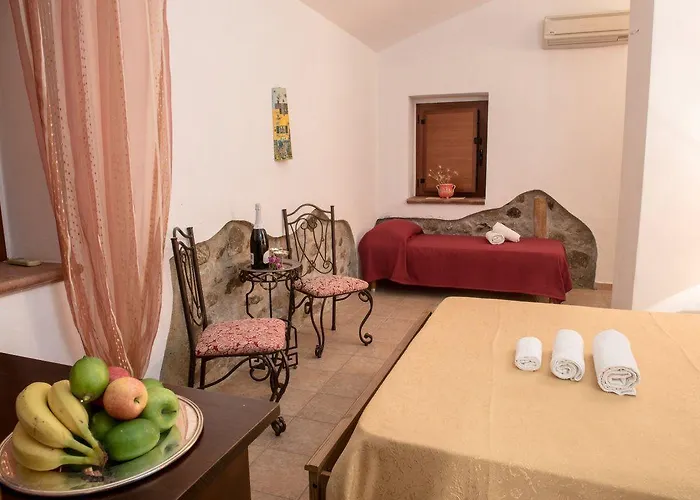 卡萨乐特沃酒店 Solfara Mare